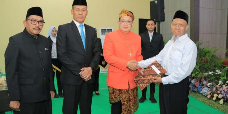 16.492 narapidana di Jatim dan anak binaan menerima Remisi Umum 17 Agustus dan pengurangan masa pidana