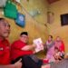 Bagikan paket makanan bergizi, PDIP Surabaya tegaskan komitmen Zero Stunting