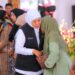 Gubernur salurkan Bantuan dan Zakat Produktif 24 Miliar serta serahkan santunan duka untuk 17 keluarga korban meninggal karena Campak di Sumenep