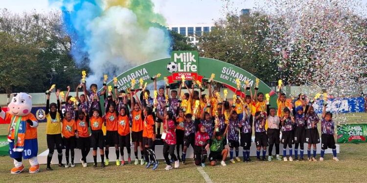 Sepak bola putri Surabaya tumbuh pesat, cetak talenta sejak usia dini