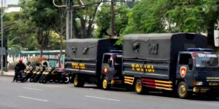 Tawuran dua kelompok di Embong Malang, Polisi sebut dipicu Miras