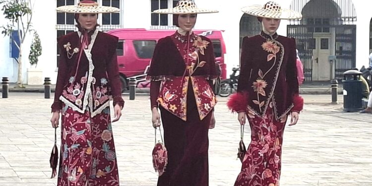 Batik Surabaya naik kelas, siap tampil elegan di IN2MF Jakarta
