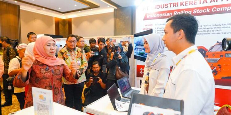 Job Fair Inklusif 2025 resmi dibuka, Gubernur Khofifah tegaskan komitmen wujudkan akses kerja setara untuk semua