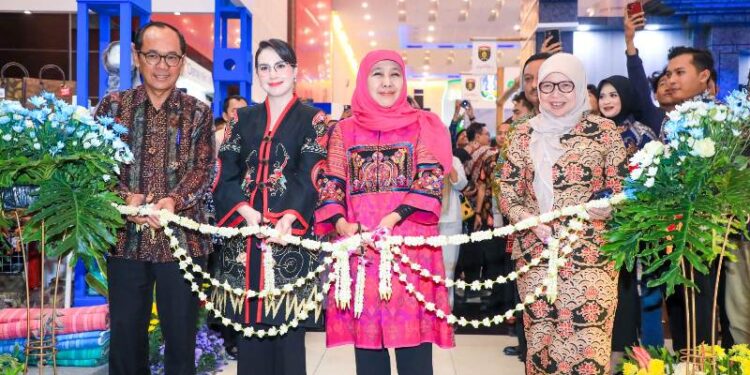 Buka Gelaran Jatim Fest 2025, Gubernur Khofifah tegaskan peran strategis Jawa Timur sebagai Gerbang Baru Nusantara