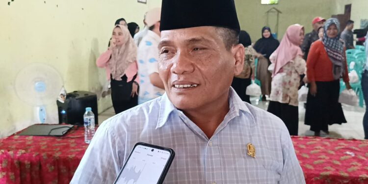 Diwaduli warga soal jalan dan banjir, M. Sholeh tegaskan siap perjuangkan keluhan warga