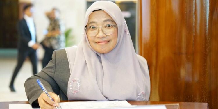 Komisi E DPRD Jatim sesalkan masih adanya ketimpangan perlakuan negara pada guru madrasah