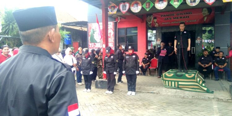 Wacana Pemberian Gelar Pahlawan Bagi Soeharto, ProMeg96: Hari Pahlawan Belum Ditetapkan UU