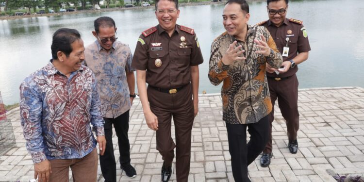 Aset waduk Rp176 miliar kembali ke Pemkot Surabaya, Eri Cahyadi: Solusi banjir dan wajah baru untuk Wiyung