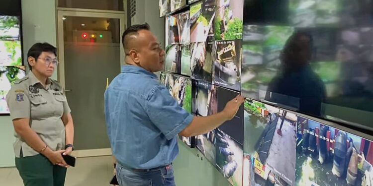 Komisi A desak Pemkot Surabaya perketat mitigasi bencana, CCTV Command Center banyak yang mati
