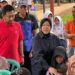 Ikut tangani korban longsor Cilacap, Risma ingatkan warga bahaya longsor susulan