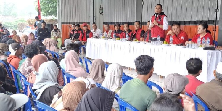 Datangi korban Erupsi Semeru, PDI Perjuangan Jatim inventarisir kerusakan dan kebutuhan pemulihan