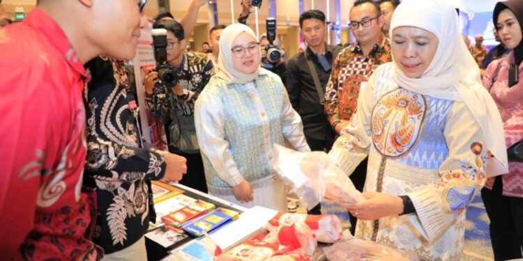 Di acara East Java Halal Industry Festival 2025, Gubernur tegaskan Jatim akan jadi motor penggerak ekosistem halal Nasional dan Global