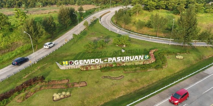 Lonjakan arus libur Natal, transaksi kendaraan di Tol Gempol–Pasuruan naik hampir 19 persen