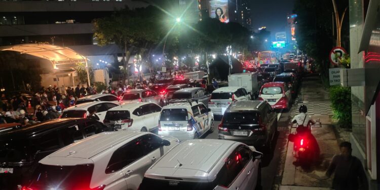Josiah Michael kecam demo buruh tutup jalan hingga malam Natal di Surabaya