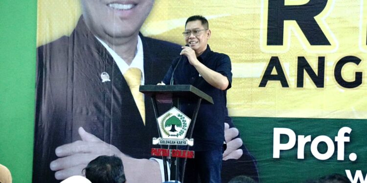 Reses di Surabaya, Adies Kadir dorong literasi digital hadapi AI