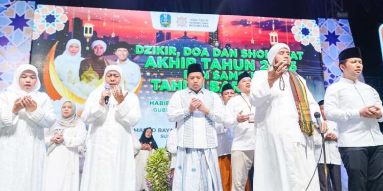 Hadiri Dzikir doa dan Sholawat akhir tahun 2025 bersama Habib Syech, Gubernur: Penguat harmoni kehidupan masyarakat
