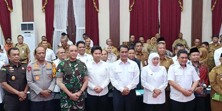 Khofifah: Jatim komitmen perkuat hilirisasi perkebunan dan peternakan