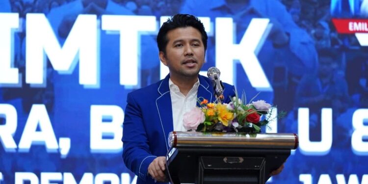 Bimtek Demokrat Jatim, Emil Dardak tekankan kadernya harus hadir di tengah rakyat