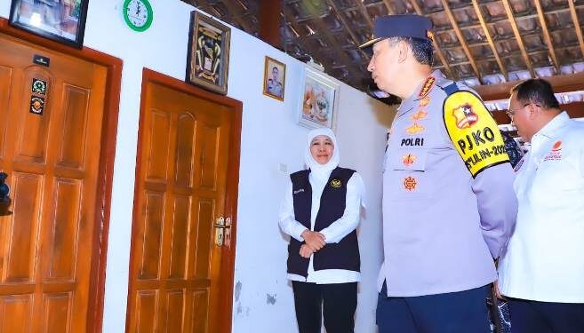 Ziarah dan Peletakkan Batu Pertama Rumah Singgah dan Museum Marsinah, Khofifah: ikhtiar memastikan nilai perjuangannya terus hidup