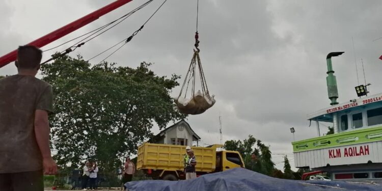 TNI AL gagalkan penyelundupan 25 ton timah ilegal senilai Rp12,5 M di perairan Bangka