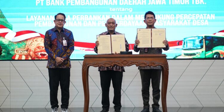 Perkuat ekonomi desa, Bank Jatim dan Kemendes PDT RI tandatangani Perjanjian Kerja Sama
