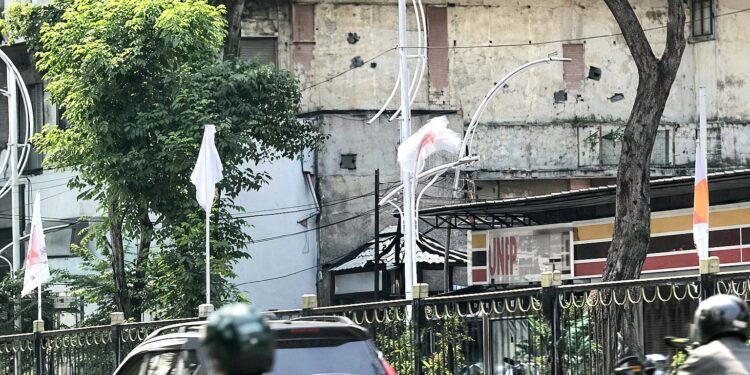 Sekjen Gerindra instruksikan kader bersihkan atribut HUT