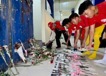 Seleksi talenta muda Banteng Jatim FC U-17 di Malang diawali tabur bunga korban tragedi Kanjuruhan