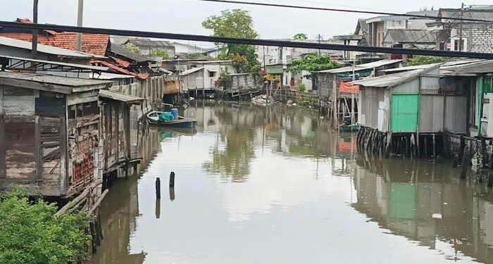 DPRD Surabaya Minta Pemkot Hentikan Sementara Penertiban dan Penandaan Bangunan Normalisasi Sungai Kalianak