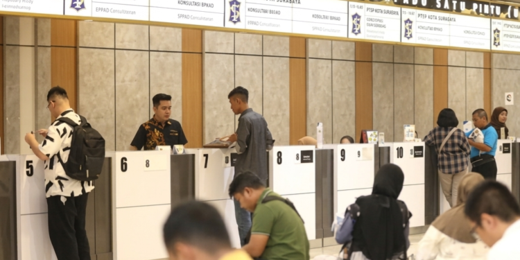 Ratusan Ribu KK Dinonaktifkan Sementara, Akses Layanan Warga Surabaya Terdampak