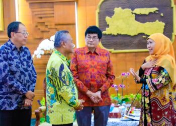 Perluas akses bahan baku dan industri kulit Jatim, Gubernur Khofifah terima Dubes RI untuk Australia dan pelaku Bisnis Australia