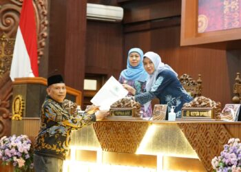 Fraksi Golkar kritisi dan juga beri apresiasi LKPJ Gubernur Jatim 2025