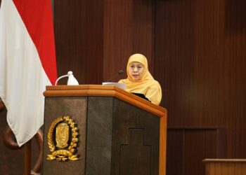 Jawab kritikan DPRD Jatim terkait Kemiskinan, Gubernur tegaskan penanganan kemiskinan berbasis karakter wilayah