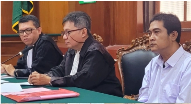 Sidang Bacok Gegara Mangga: Terdakwa Ngaku Tak Sadar Pakai Parang, Saksi Berubah dari BAP