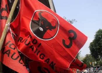 Saifudi Zuhri, Budi Leksono dan Eri Irwan ikuti Fit and Proper Tes di DPP PDIP sebagai calon Ketua DPRD Surabaya