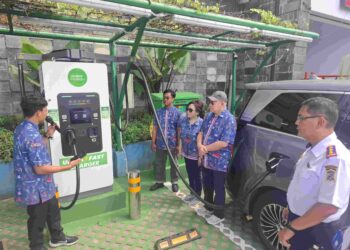 SPKLU Ultra Fast Resmi di Joyoboyo, Charging 30 Menit: Dorong Surabaya ke Era Kendaraan Listrik