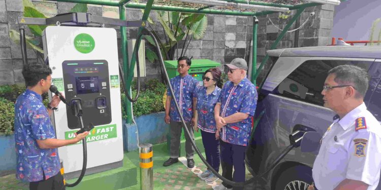 SPKLU Ultra Fast Resmi di Joyoboyo, Charging 30 Menit: Dorong Surabaya ke Era Kendaraan Listrik