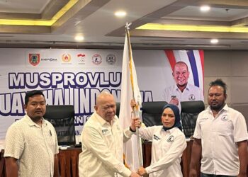 Definitif, Ferina Ketua Pengprov MI Kalsel, Ketum PBMI ingatkan atlet muaythai