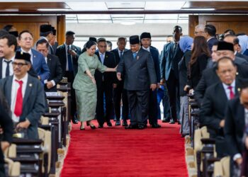 Kehadiran Presiden Prabowo menyampaikan langsung KEM dan PPKF APBN 2027 disebut Puan moment spesial