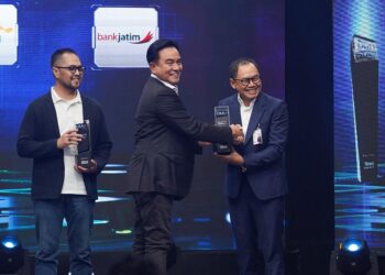 Sukses lakukan Transformasi JConnect, Bank Jatim raih penghargaan dalam ajang Digital Innovation Award 2026