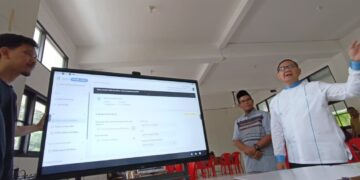 Dindik Jatim siapkan 7.212 tenaga operator dan tim helpdesk untuk mudahkan pengambilan PIN SPMB 2026
