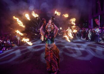 Surabaya Vaganza 2026 Diserbu Penonton, Taman Kota Rusak Terinjak