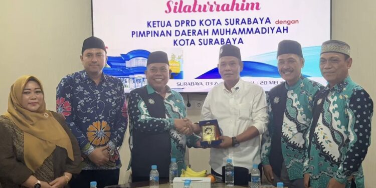 Pimpinan DPRD Surabaya Sowan ke NU dan Muhammadiyah, Dorong Kota Inklusif dan Religius