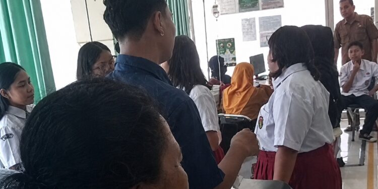 Ratusan Siswa Surabaya Alami Mual dan Muntah Usai Santap MBG