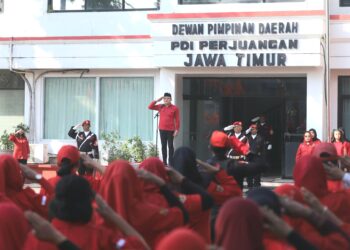 PDIP Jatim gelar upacara Hari Lahir Pancasila, Deni Wicaksono: Rawat semangat gotong royong dan persatuan