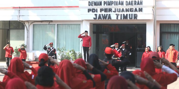 PDIP Jatim gelar upacara Hari Lahir Pancasila, Deni Wicaksono: Rawat semangat gotong royong dan persatuan
