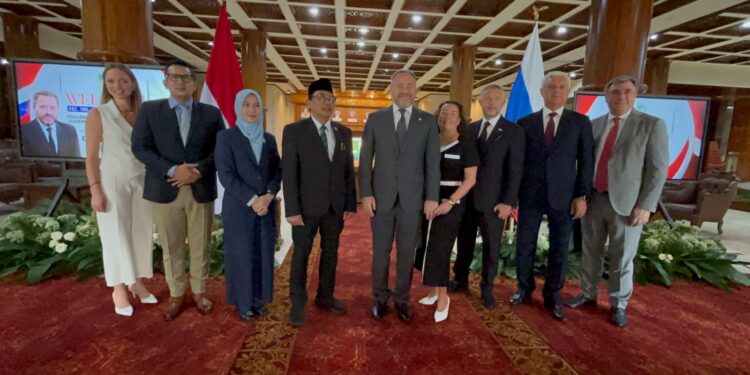 Tindak lanjuti pertemuan Prabowo-Putin, Parlemen St. Petersburg buka peluang kerja sama ke DPRD Jatim