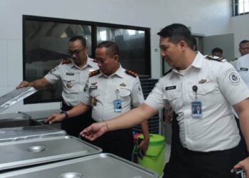 Kakanwil Ditjenpas Jatim Sidak Rutan Medaeng, Dapur hingga Blok Hunian Jadi Sorotan