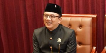 Tahun ajaran baru, Deni Wicaksono tegaskan sekolah di Jatim jangan bebani orang tua