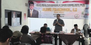 Reses, Blegur sarankan warga Surabaya manfaatkan Media Sosial untuk adukan pelayanan publik