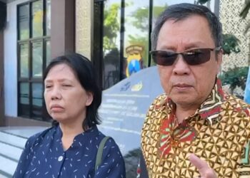 54 Tahun Tinggal di Rumah Sendiri, Pedagang Rujak Asal Kediri Mengaku Terusir Akibat Persoalan Data Kependudukan